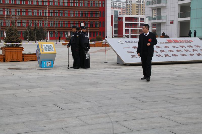 榆林兩會 兩會安保 睿泰威遠(yuǎn)保安公司 榆林睿泰威遠(yuǎn)保安服務(wù)有限公司 威遠(yuǎn)保安 睿泰威遠(yuǎn)保安 榆林安保 榆林保安 榆林威遠(yuǎn)保安.jpg